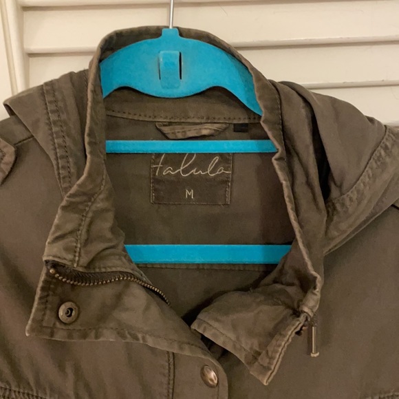 Hooded fall coat - Picture 2 of 3